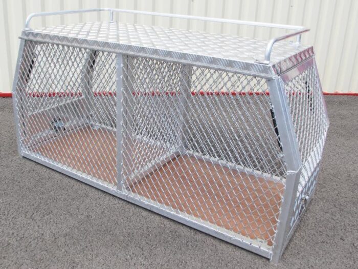 Coffre aluminium transport chien 1770x700x850 mm - Sécurité et confort – Image 4
