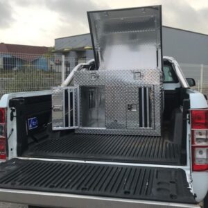 Coffre transport de 2 chiens en aluminium 1000 x 930 x 760 mm avec réservoir