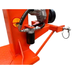 Fendeuse de bûches 18T LIDERFARM sur prise de force